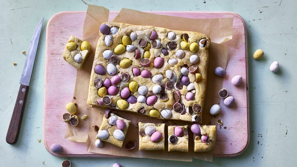 Easter egg blondies