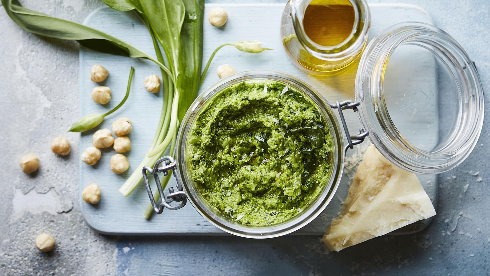 Wild garlic pesto